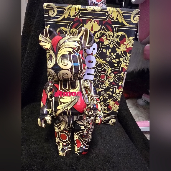 Atmos x Timberland Scarf 100% + 400% Bearbrick Set by Medicom Toy - Picture 2 of 5